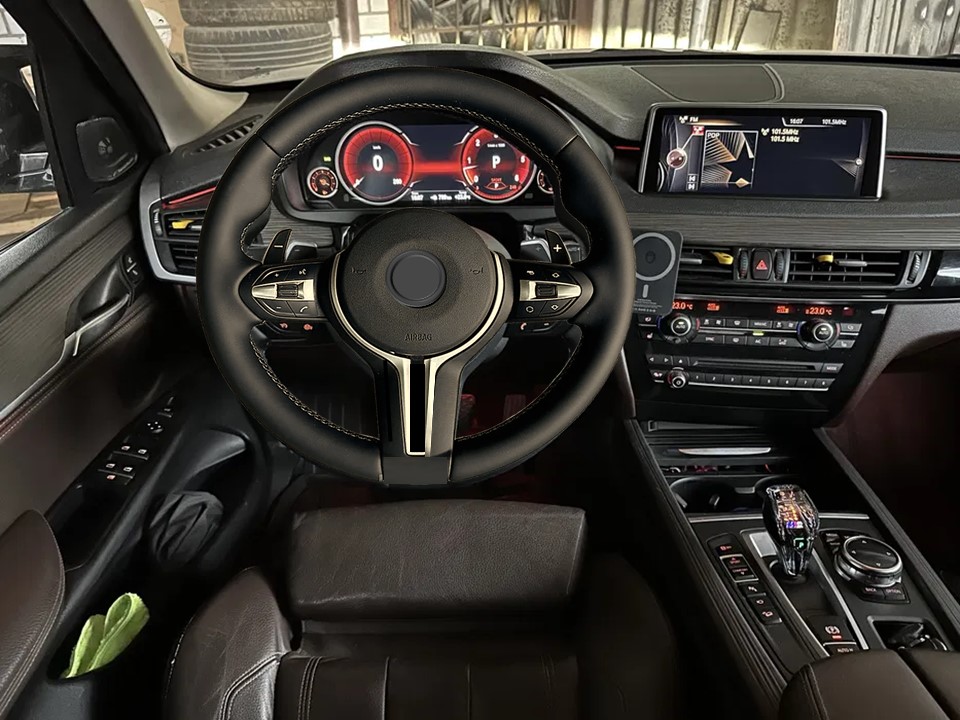 Кермо BMW у стилі M6 dopavto